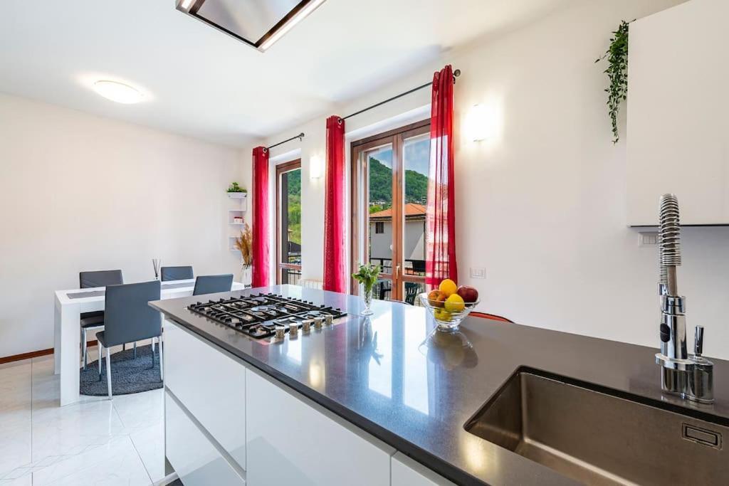Tresa Bay House - Lugano Lake Lavena Ponte Tresa Extérieur photo