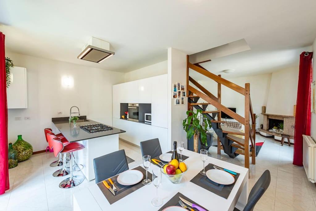Tresa Bay House - Lugano Lake Lavena Ponte Tresa Extérieur photo