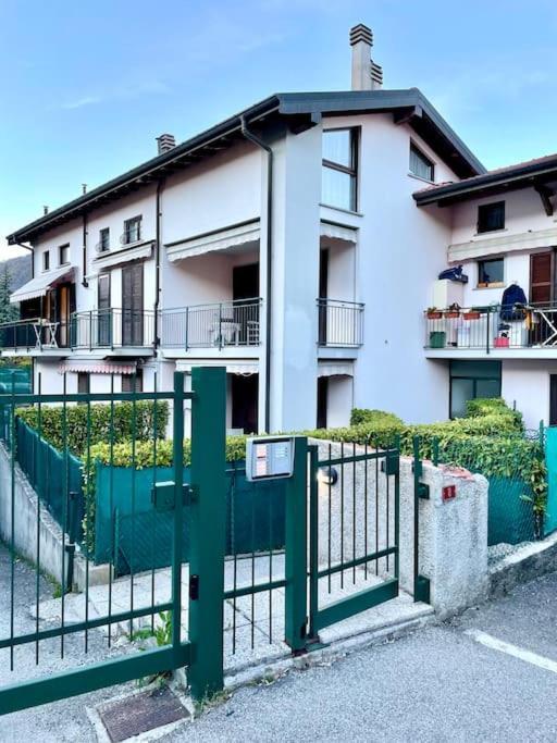 Tresa Bay House - Lugano Lake Lavena Ponte Tresa Extérieur photo